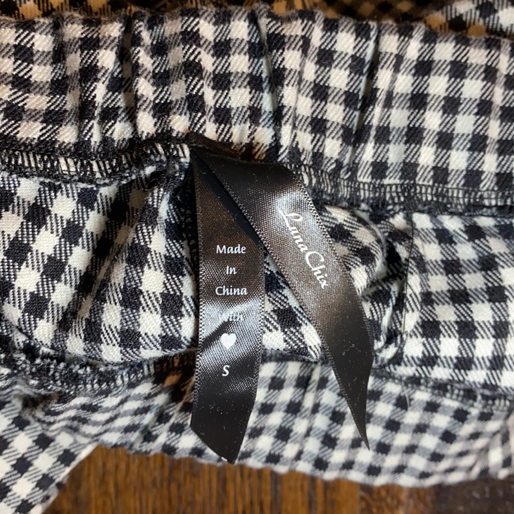 Pants - Picture 2 of 3